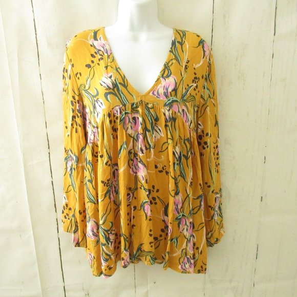 Free People Tops - Free People Bella Tunic Top M Yellow Floral Long Flared Sleeve Boho Peasant